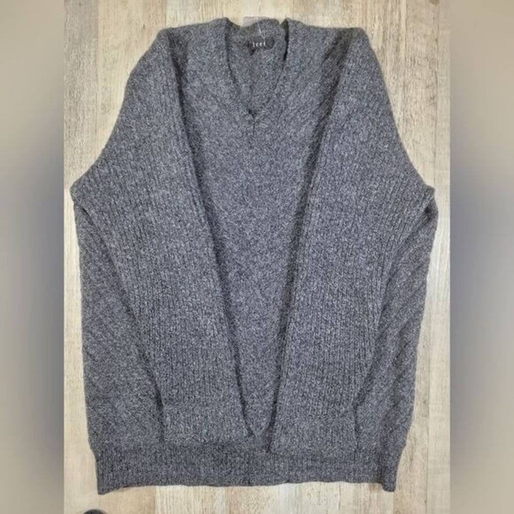 Lambs wool Cashmere Blend Velvet V-Neck Sweater W/XL Grey Excellent Textured - Picture 3 of 9